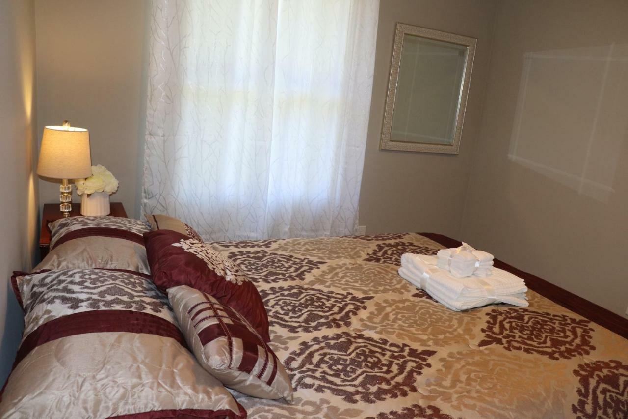 Private Room At Home Near Iad-Sterling Bagian luar foto